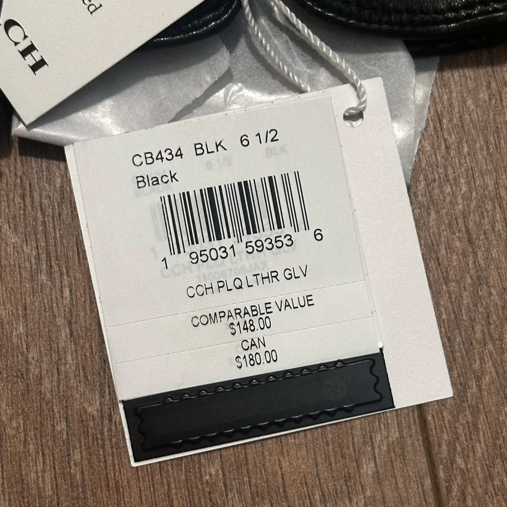 Coach Black Leather Touchscreen Gloves with Gold Logo NWT